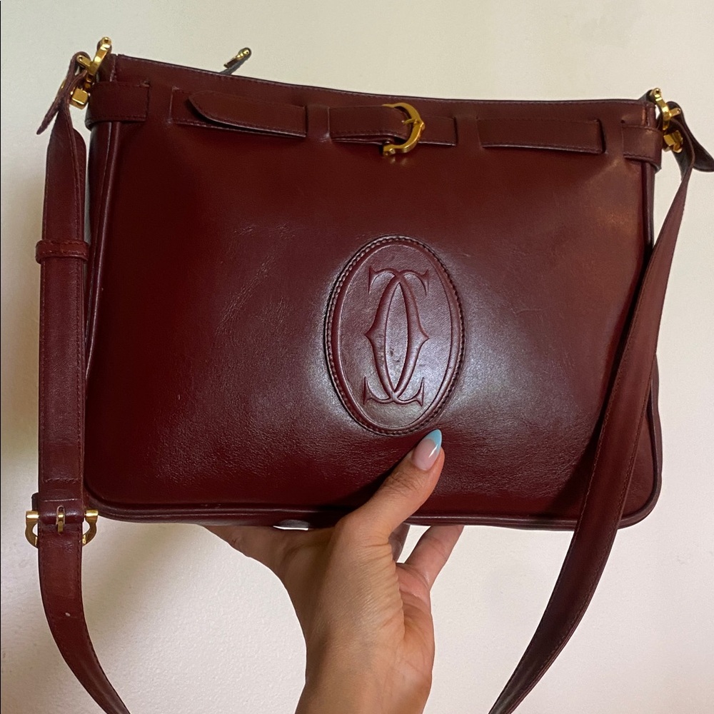 CARTIER Must Line Shoulder Bag Leather
Bordeaux Gold